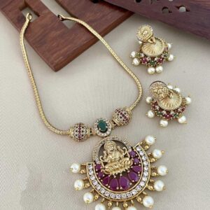 Beautiful cz stone simple neckset