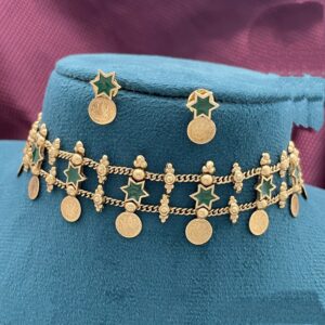 Elegant design green colour flower choker
