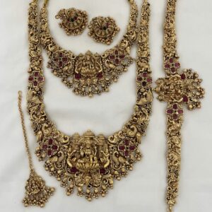Matte gold finishing bridal set