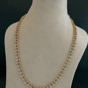 Antique gold diamond cut stone haram set
